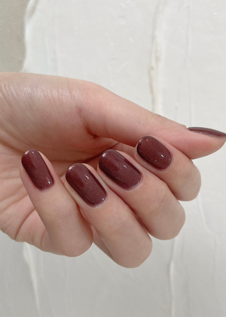 〔 ブラックチェリーネイル 〕