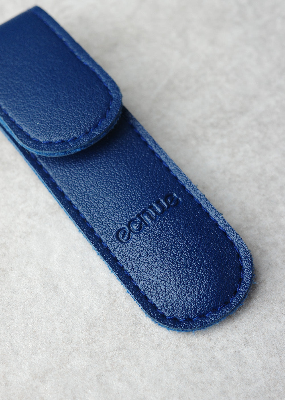 Portable nail file